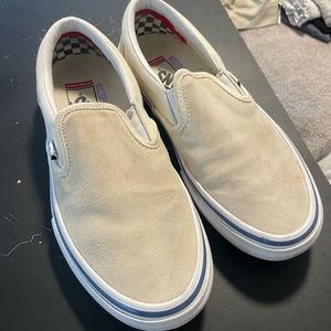 Pale Yellow Vans, have extra cushion padding inside